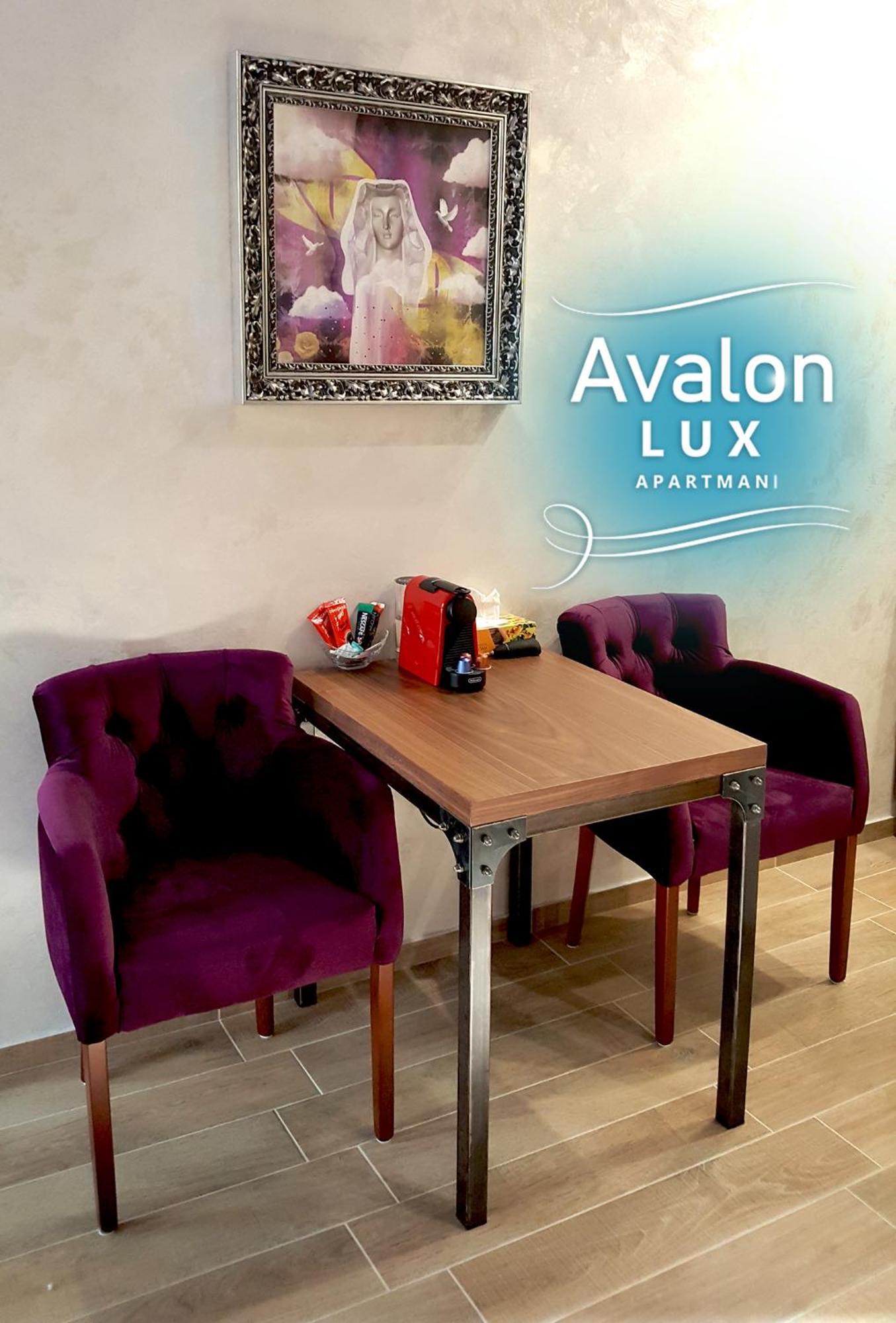 Avalon Lux Studio Apartment Нови-Сад Экстерьер фото